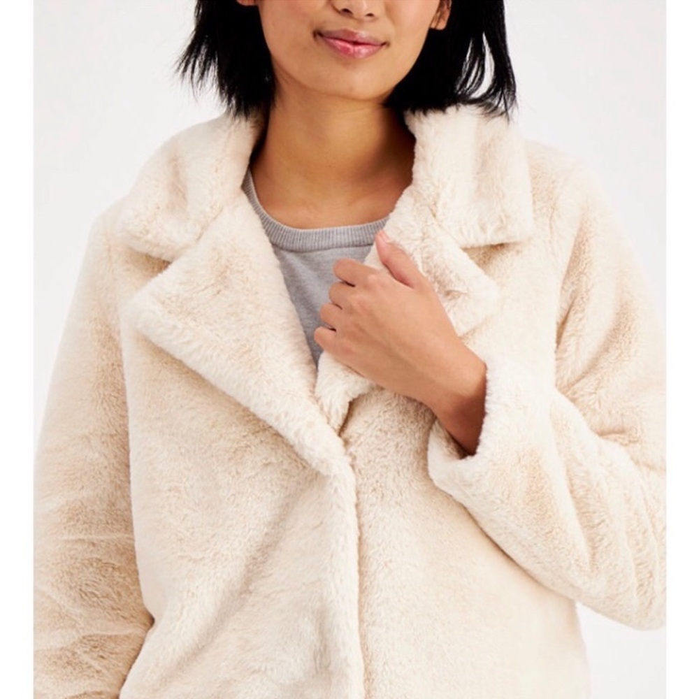 Jou Jou Off White Faux Fur Coat size L Runs Small